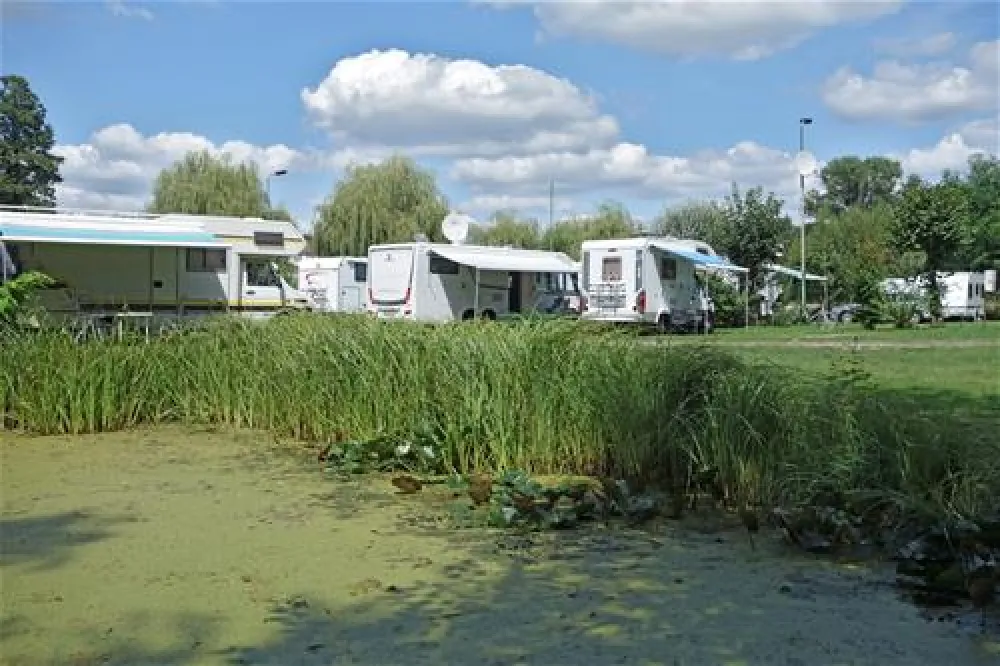 Spreewald-Caravan-Camping Dammstrasse
