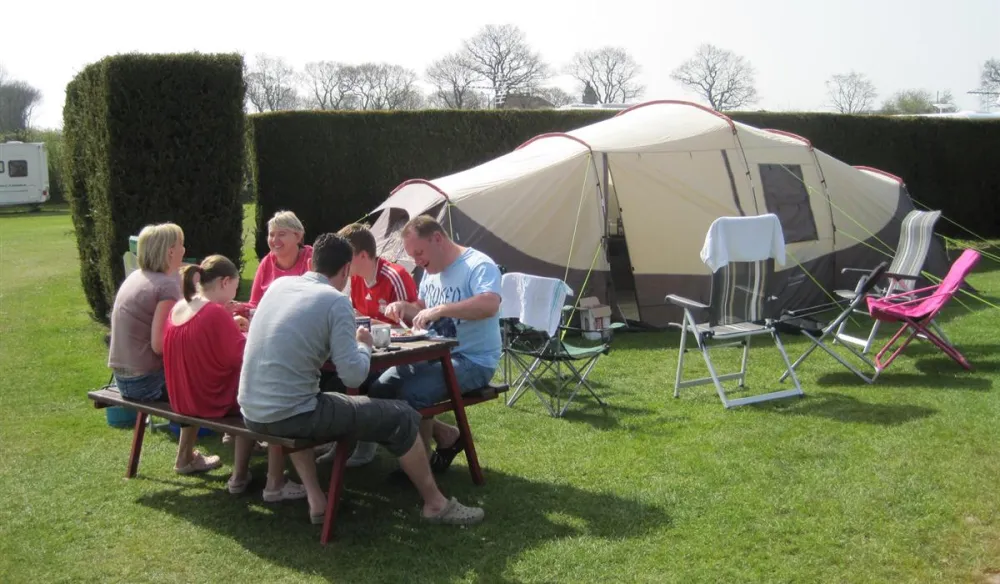 Broadhembury Holiday Park