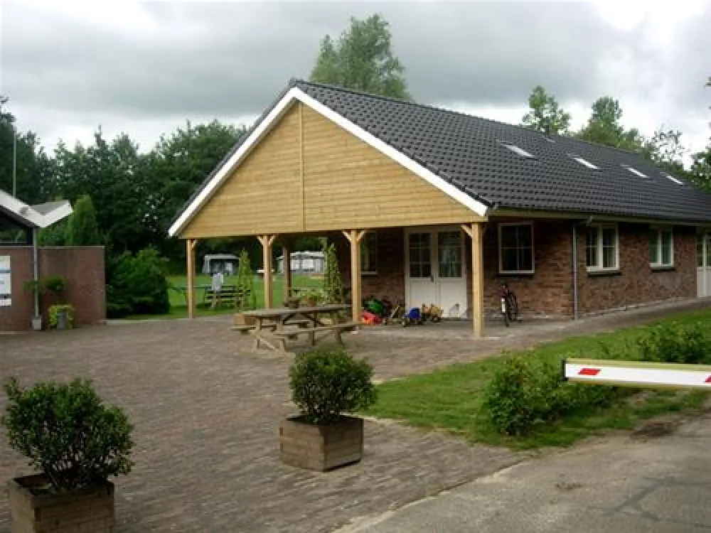 Camping De Knieplanden