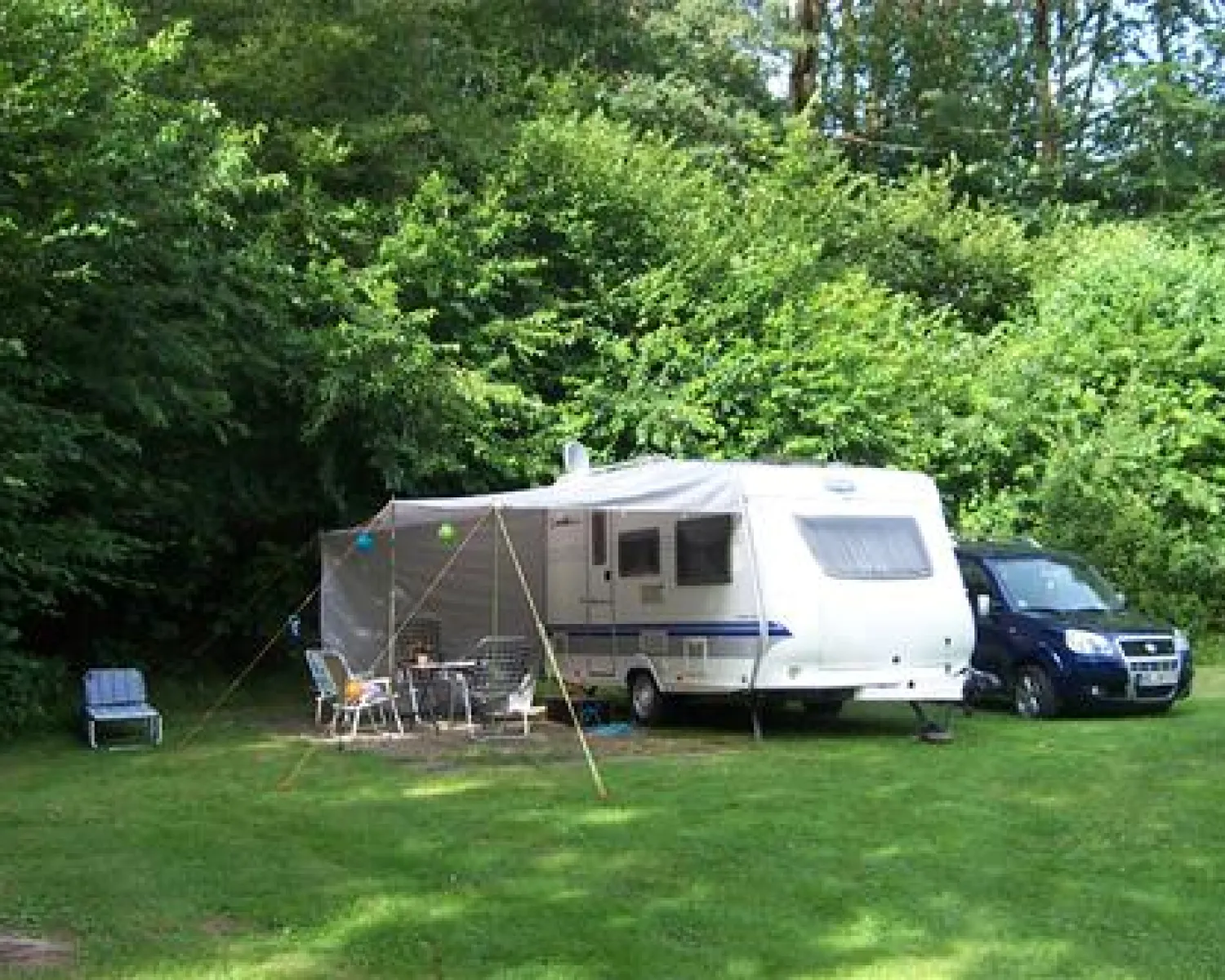 camper wassertank Wassertank 50L mit Halterungen (Set) – Alu-Cab ModCAP
