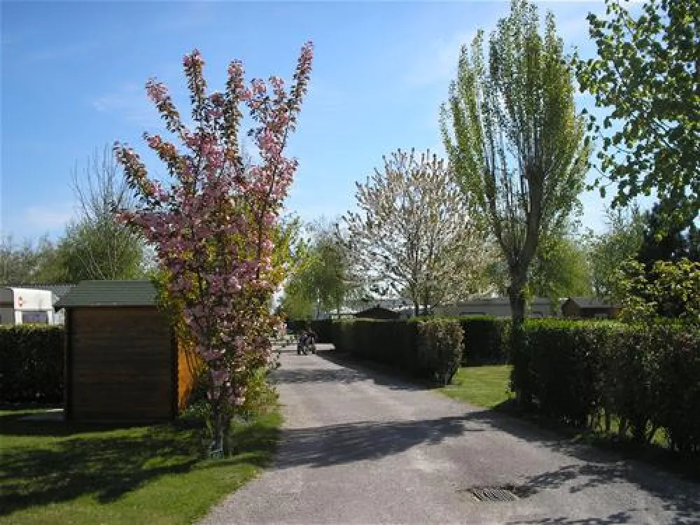 Camping Le Champ Neuf