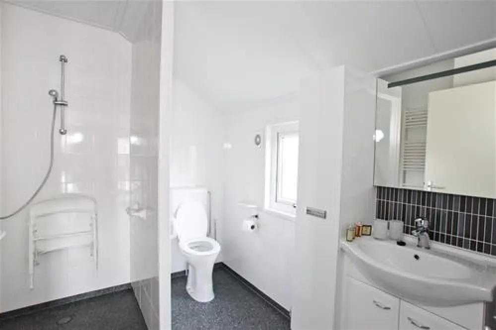 Hof De Driesprong aan strand