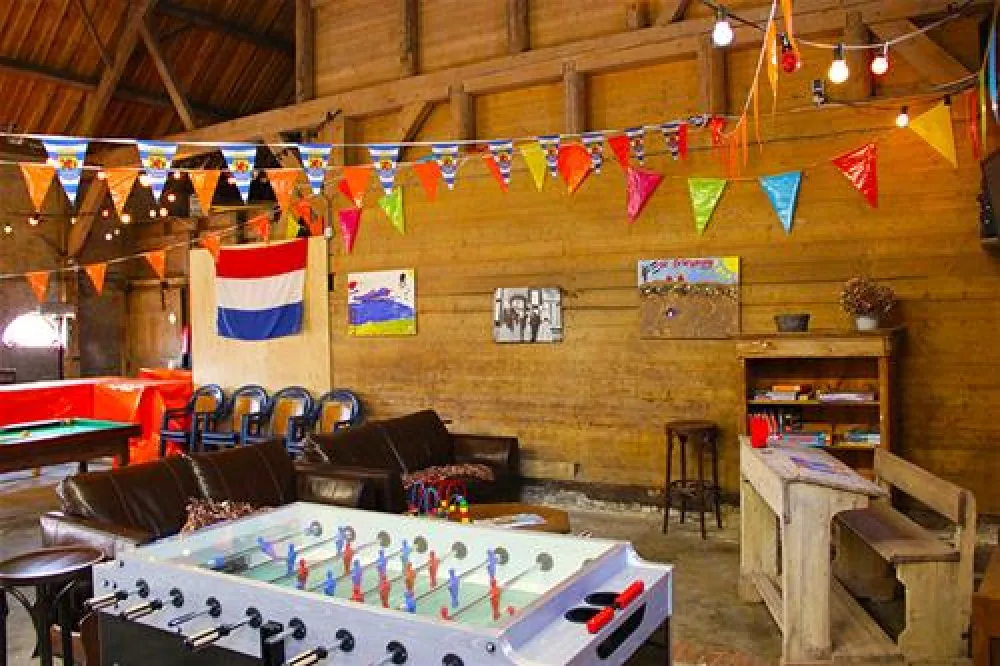 Hof De Driesprong aan strand