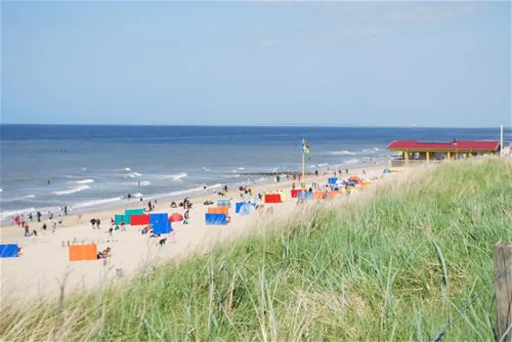 Hof De Driesprong aan strand