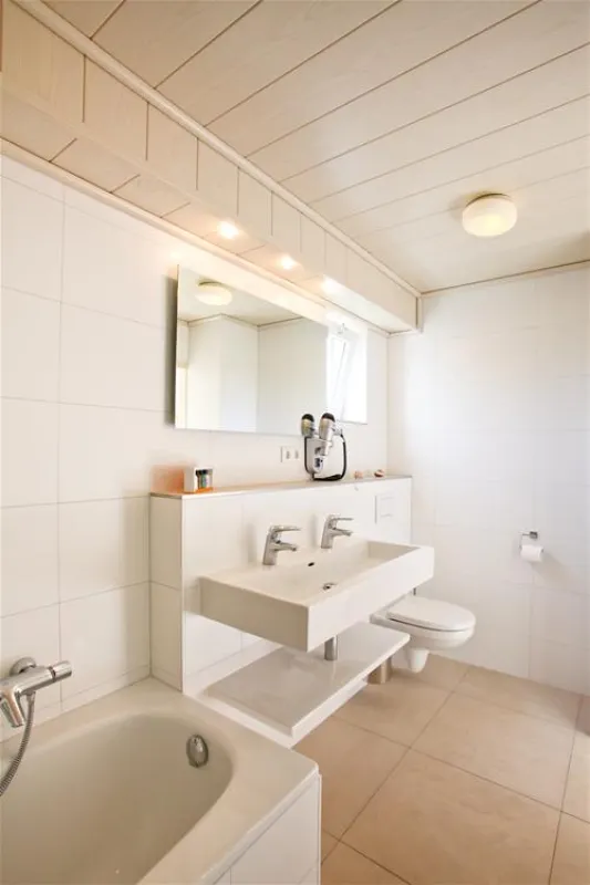 Hof De Driesprong aan strand