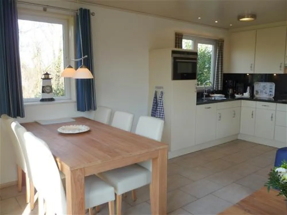 Hof De Driesprong aan strand