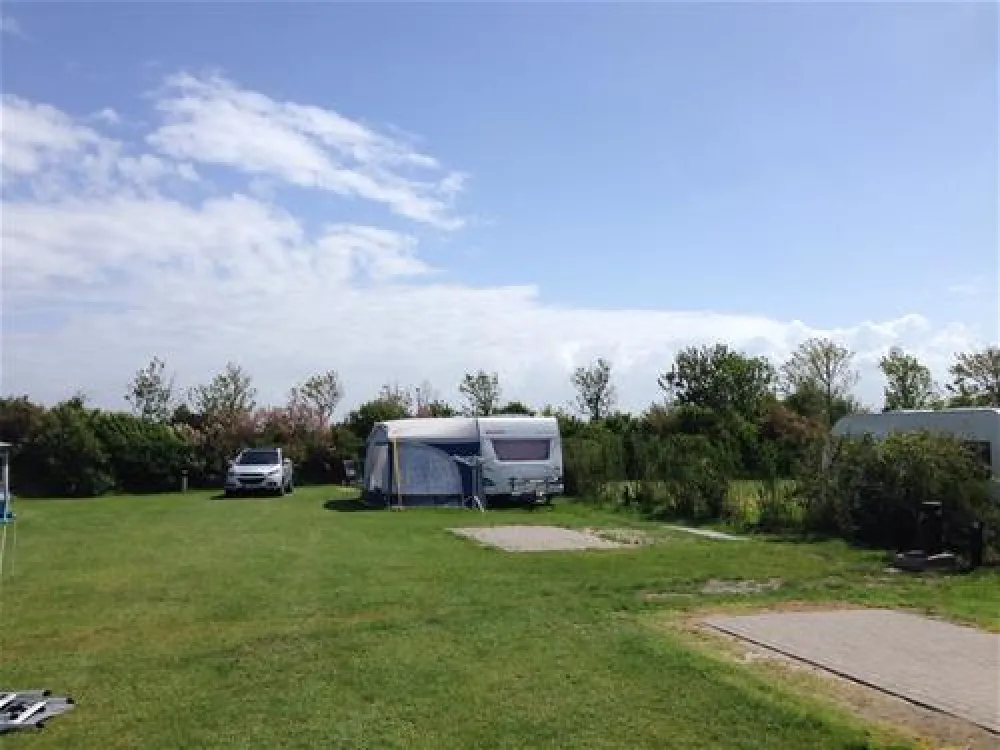 Hof De Driesprong aan strand