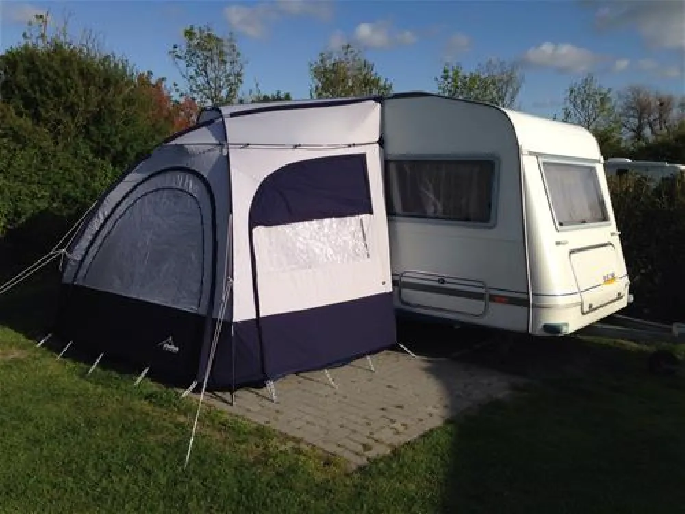 Hof De Driesprong aan strand