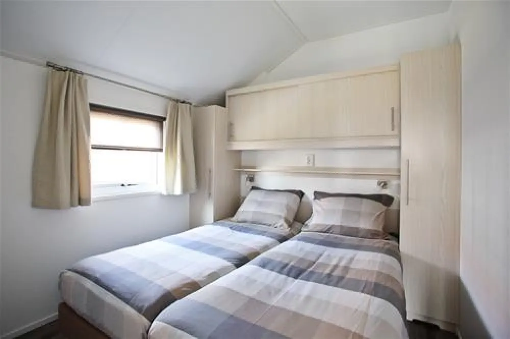 Hof De Driesprong aan strand