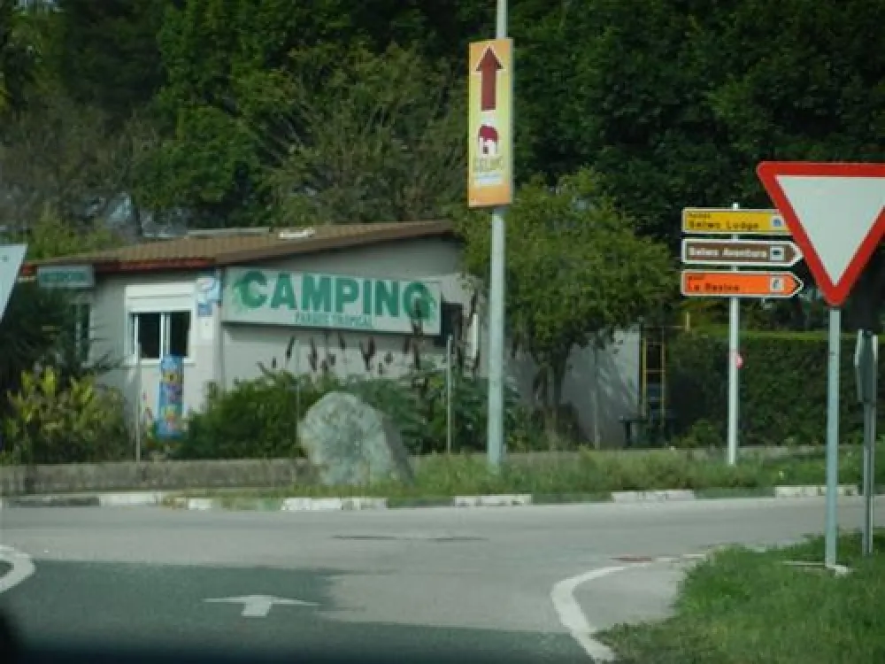 Camping Parque Tropical