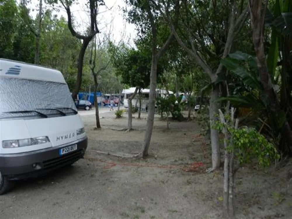 Camping Parque Tropical