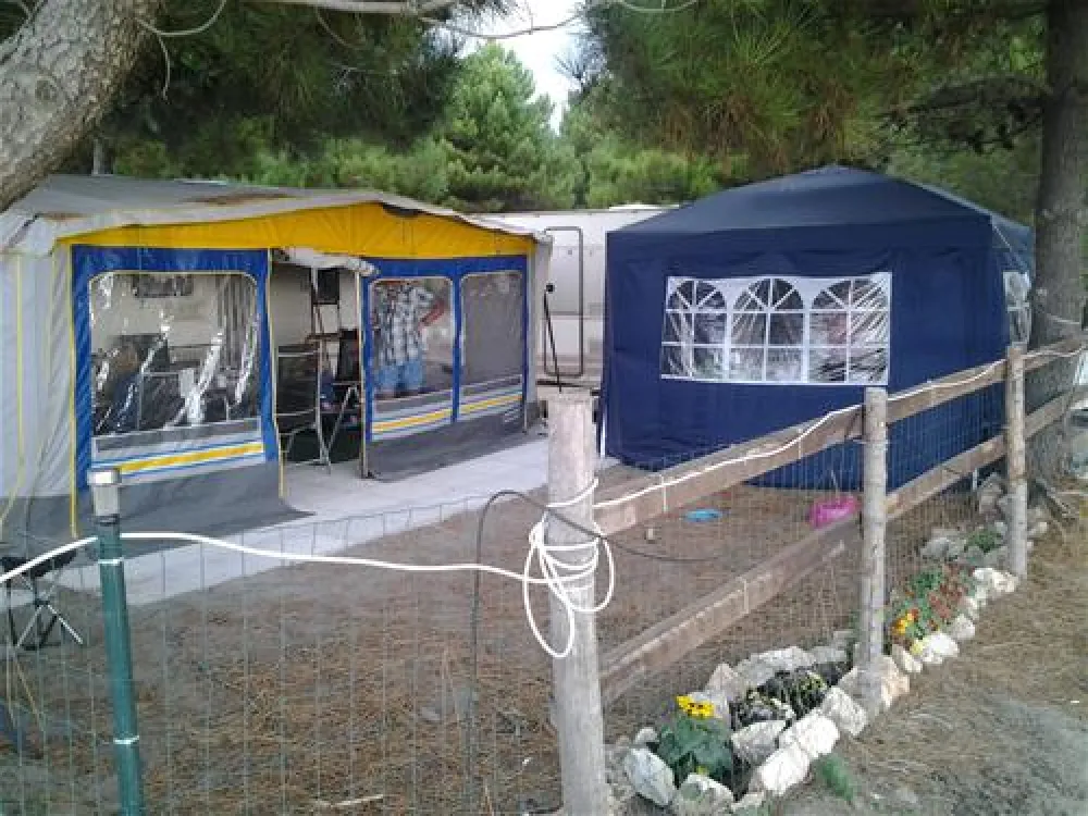 Camping Tropicana Beach