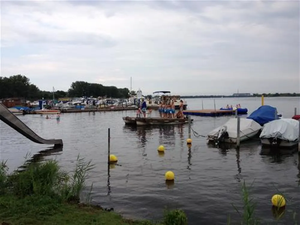 Camping und Ferienpark am Plauer See