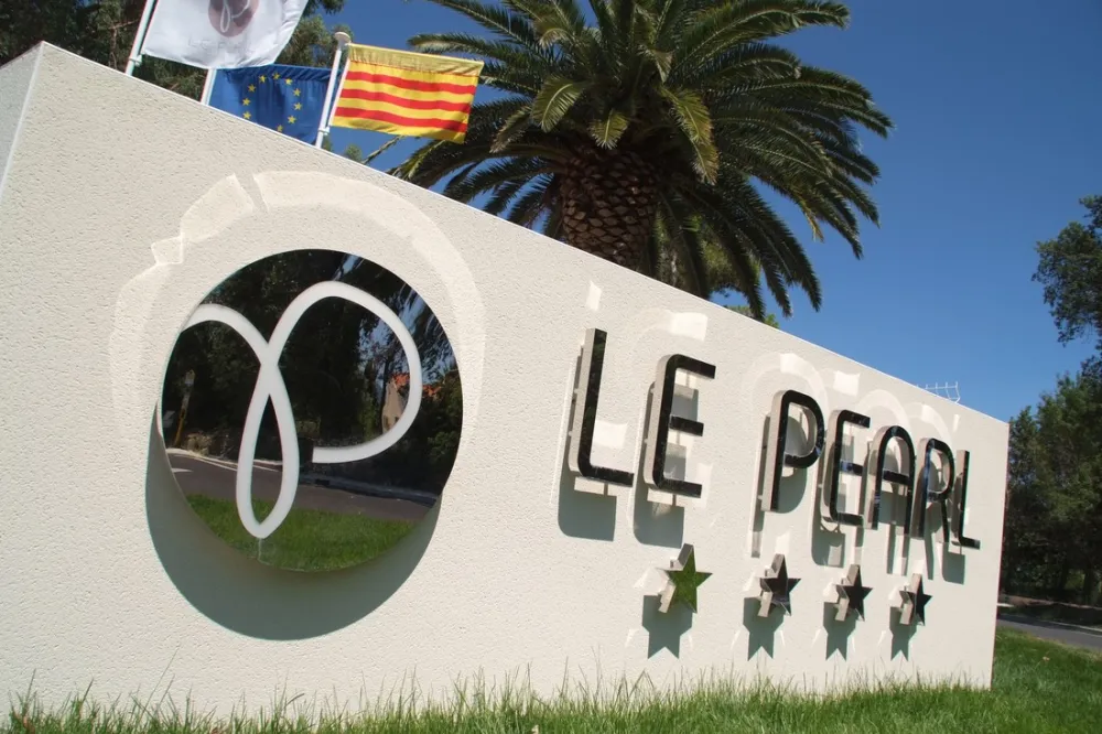 LE PEARL VILLAGE CLUB  