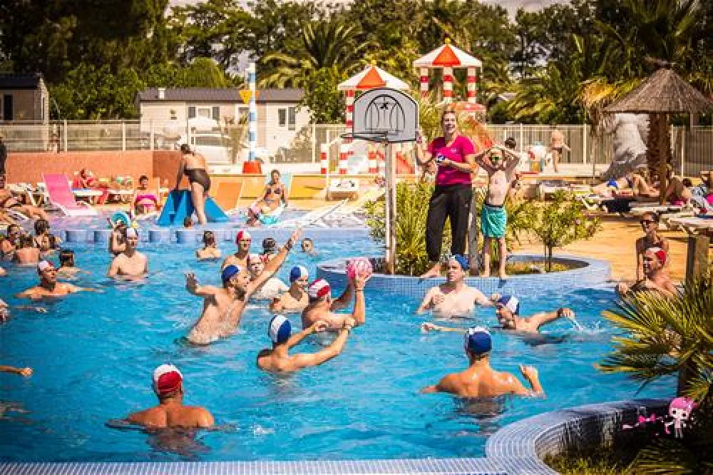 LE PEARL VILLAGE CLUB  