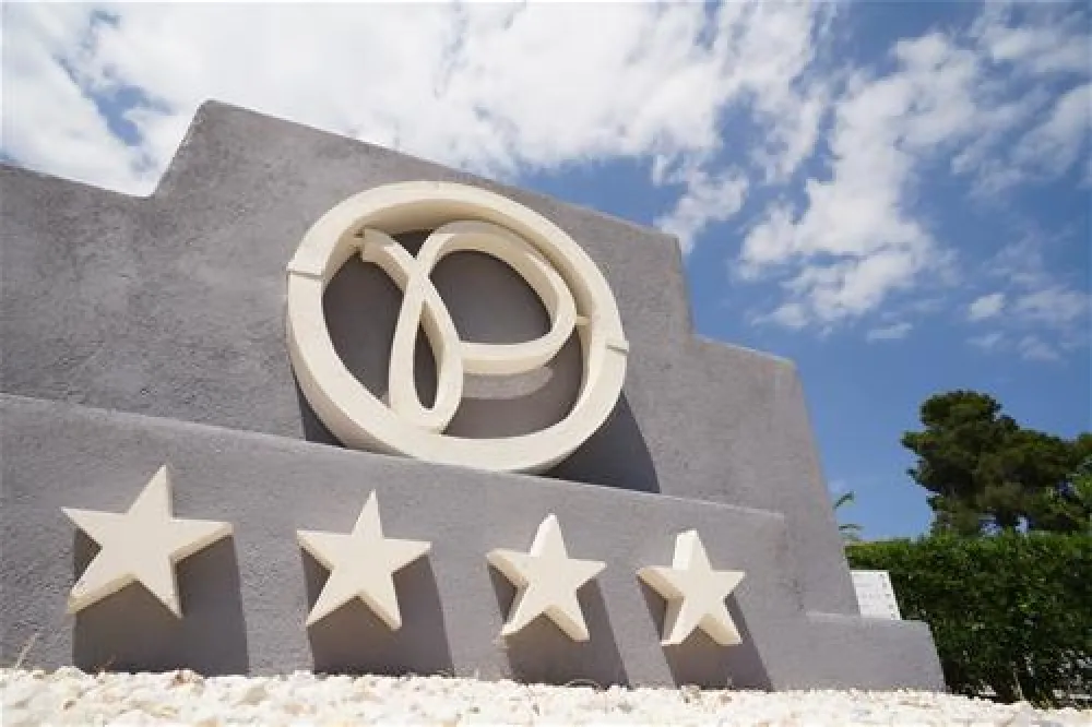 LE PEARL VILLAGE CLUB  