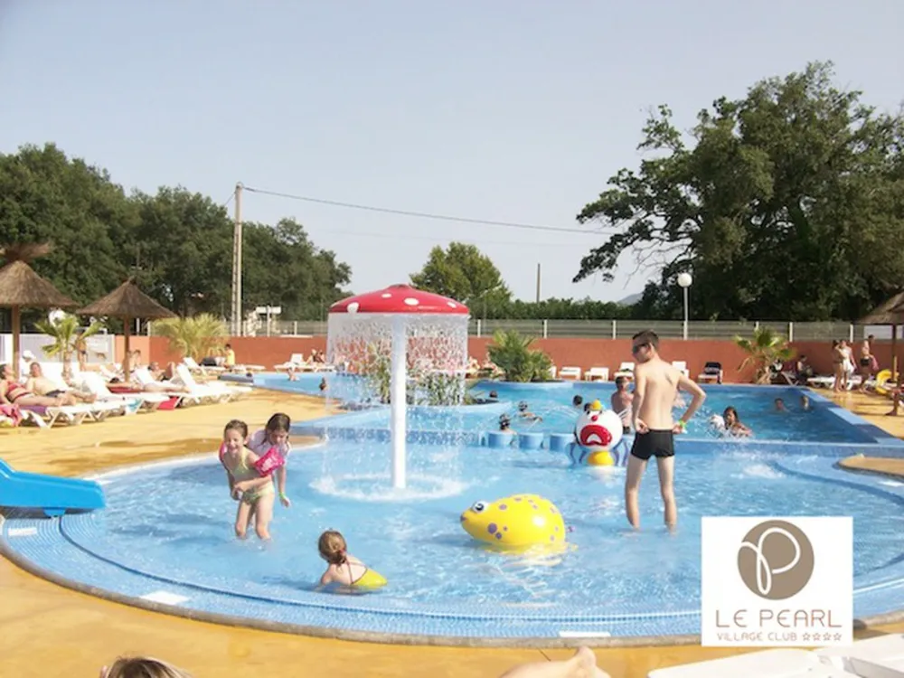 LE PEARL VILLAGE CLUB  