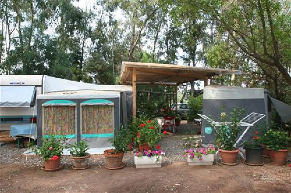 Campeggio Porto Corallo