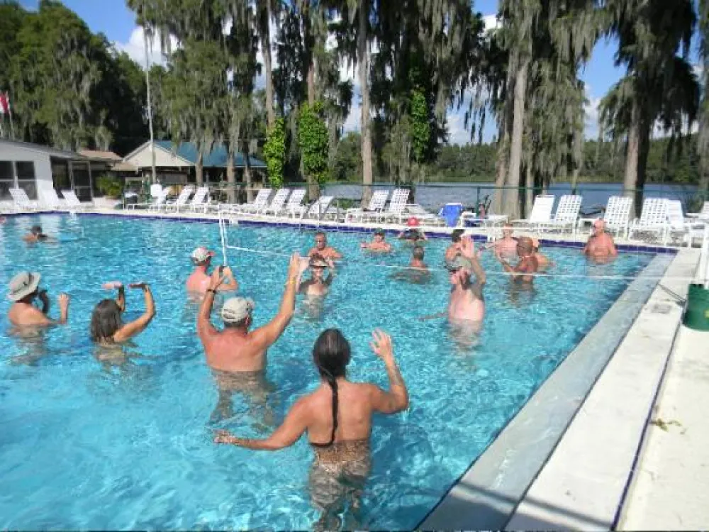 Lake Como Family Nudist Community & RV Resort