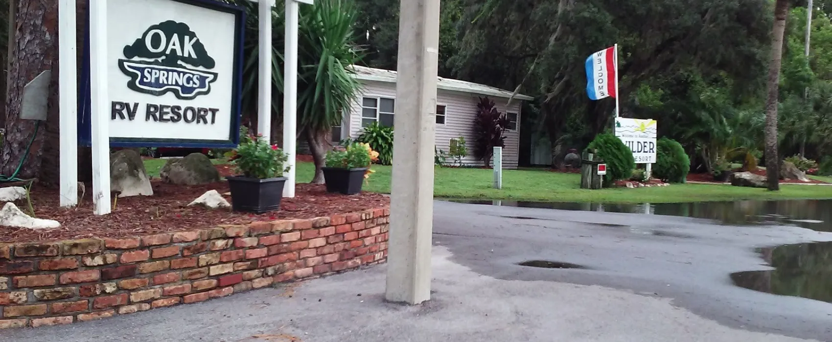 Oak Springs RV Resort