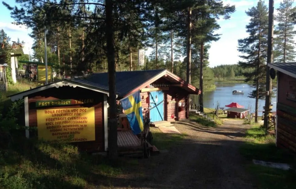 Tallbackens Fritidsby