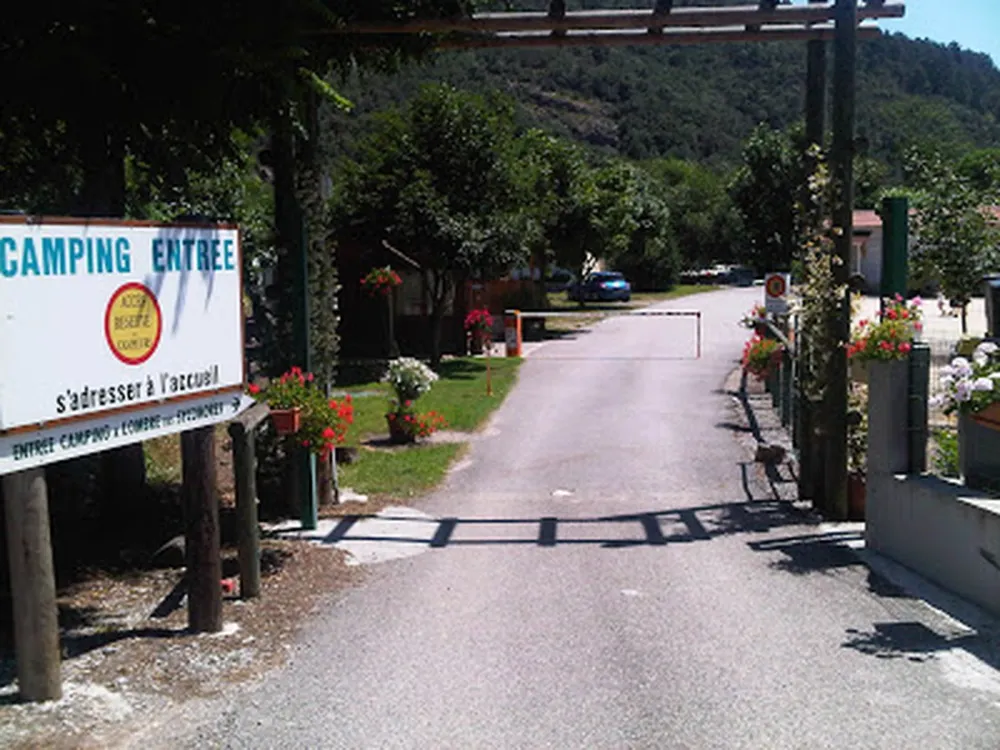 A L'Ombre des Sycomores