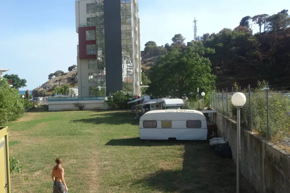 Camping Sutomore