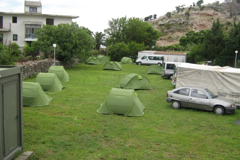 Camping Sutomore