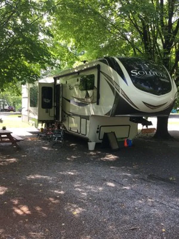 Pinch Pond Family Campground