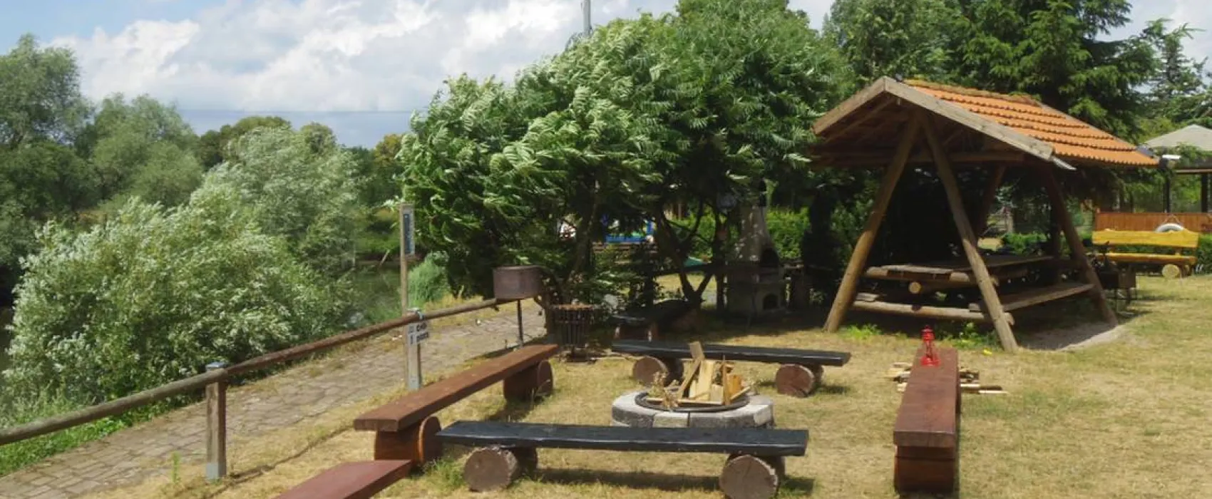 Freizeitcamp und Kanuverleih Berka/Werra