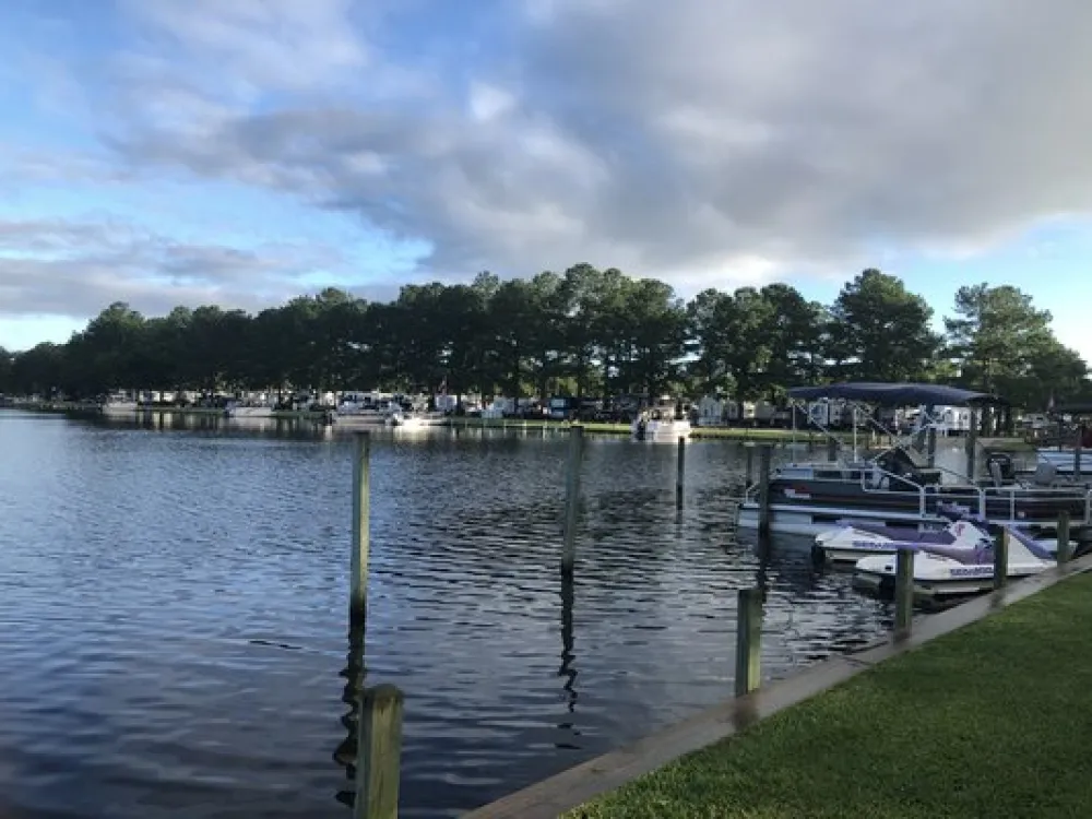 Twin Lakes RV & Camping Resort