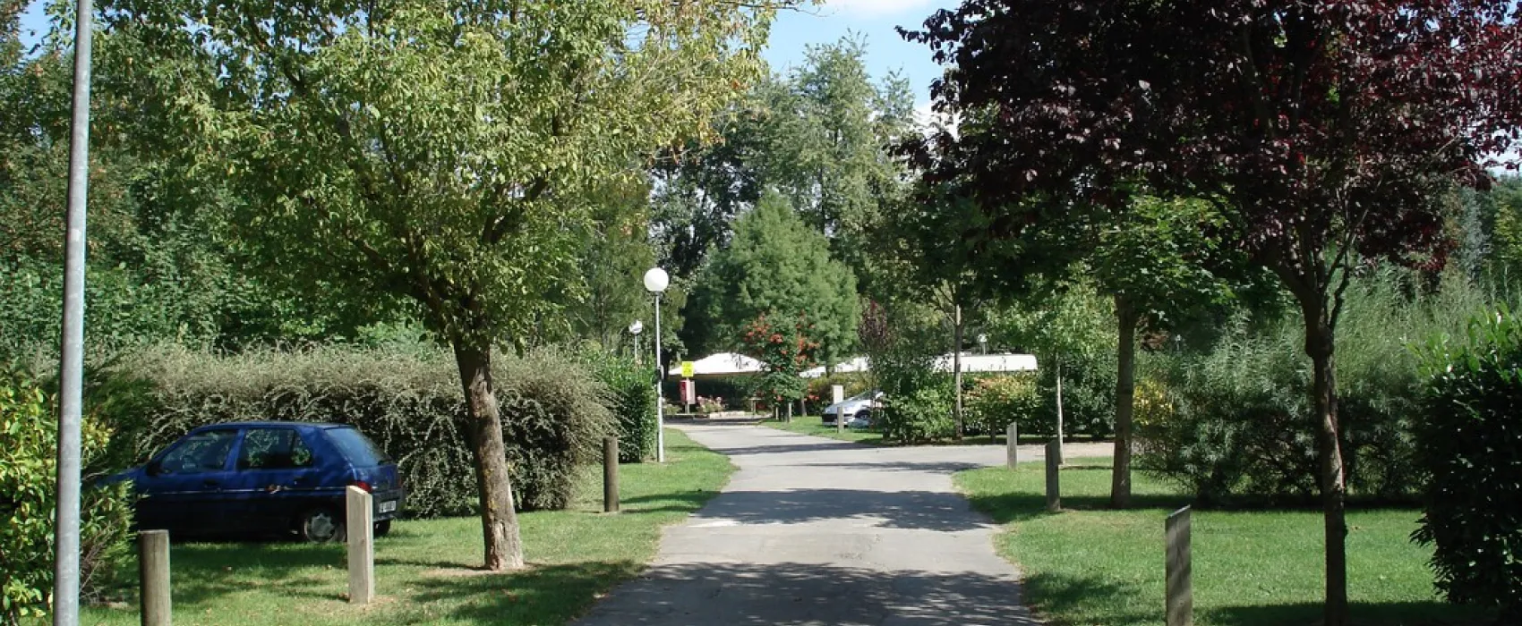 Camp Municipal La Haute Ile