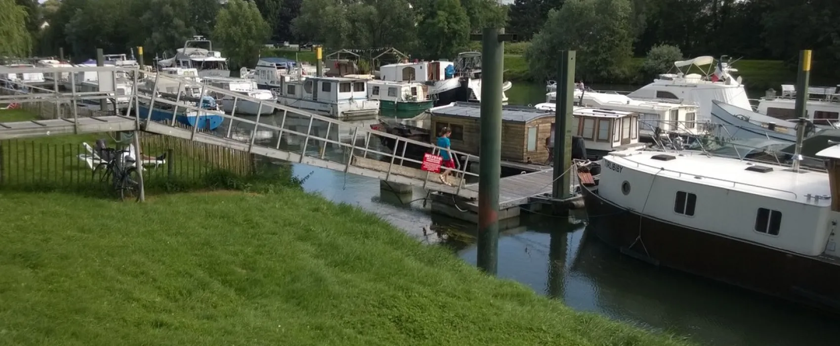 Camp Municipal La Haute Ile