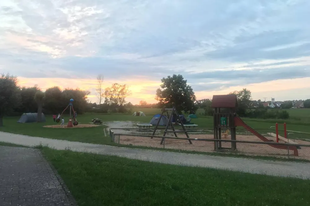 Kon-Tiki Familienzeltplatz Muhr am See