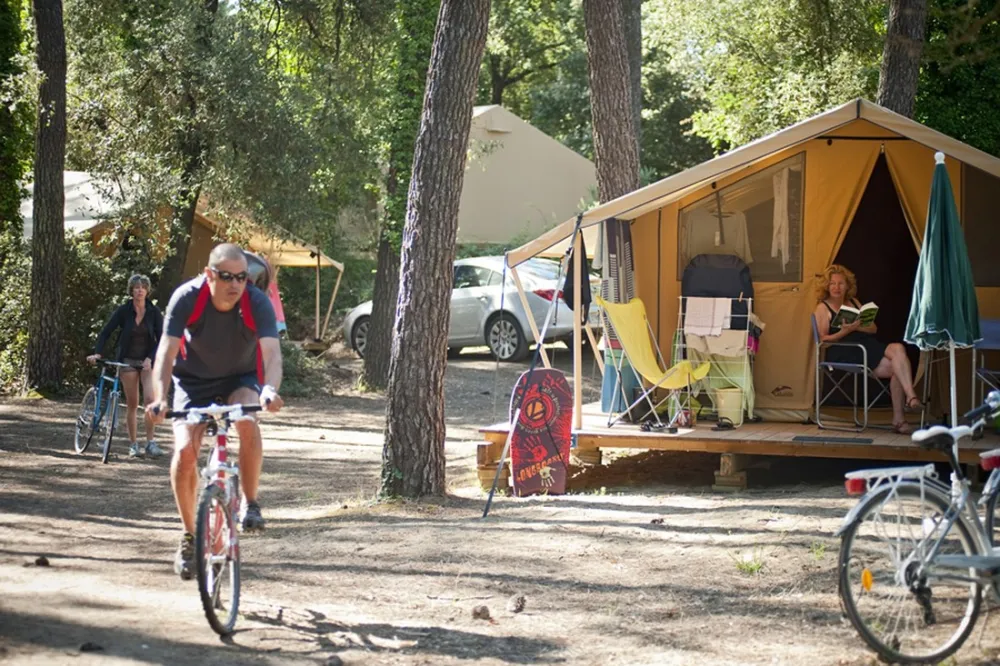 Huttopia Oléron Les Chênes Verts