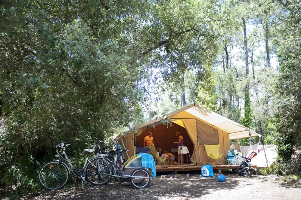 Huttopia Oléron Les Chênes Verts