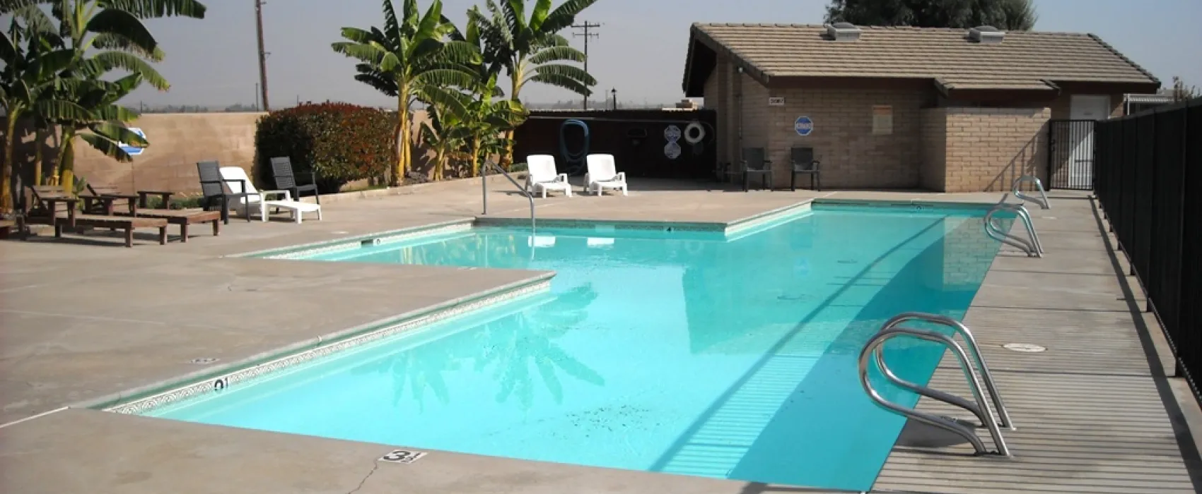 Bakersfield RV Travel Park