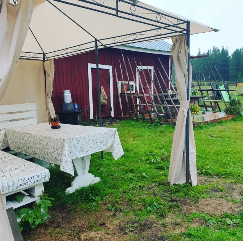 Maalaispysäkki Arola