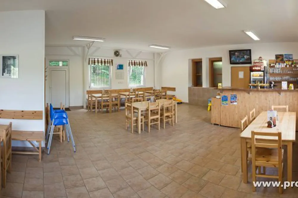 Autokemp Wilsonka na Dalešické přehradě