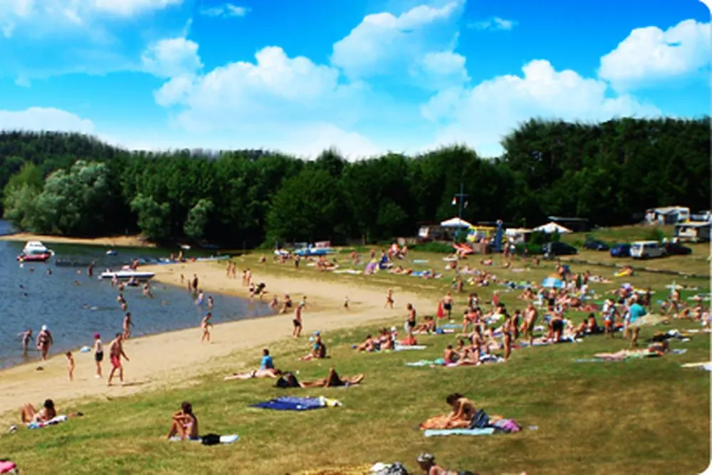 Autokemp Wilsonka na Dalešické přehradě