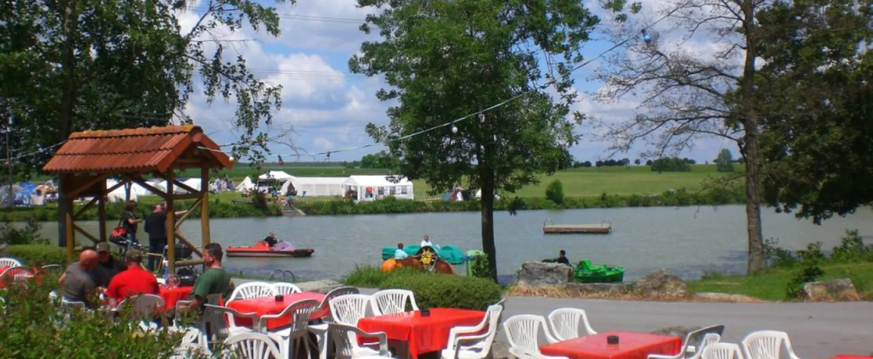 Waldcamping Hollenbacher See