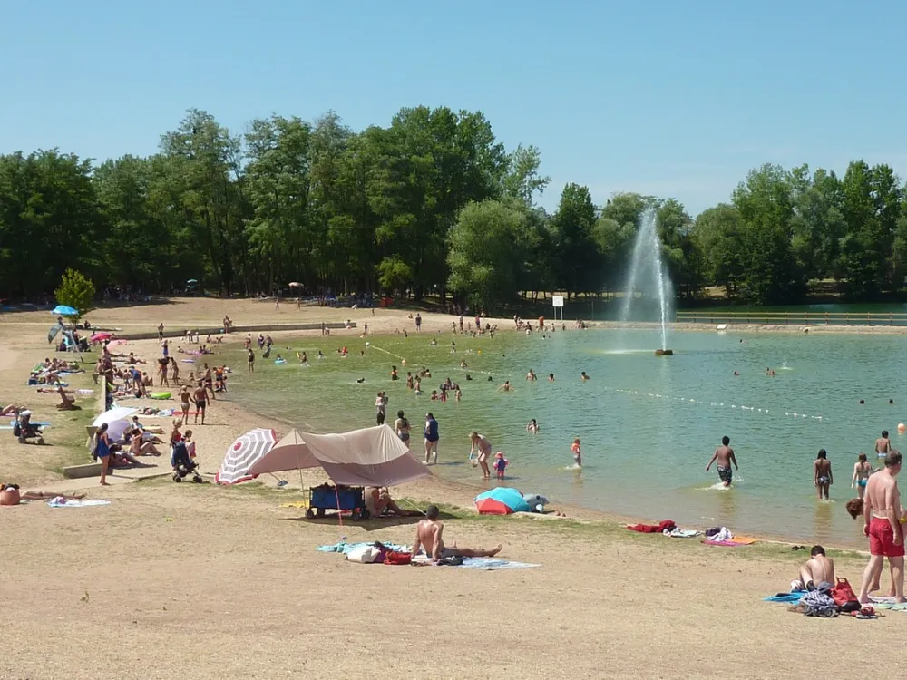 Base de Loisirs du Lac de Cormoranche