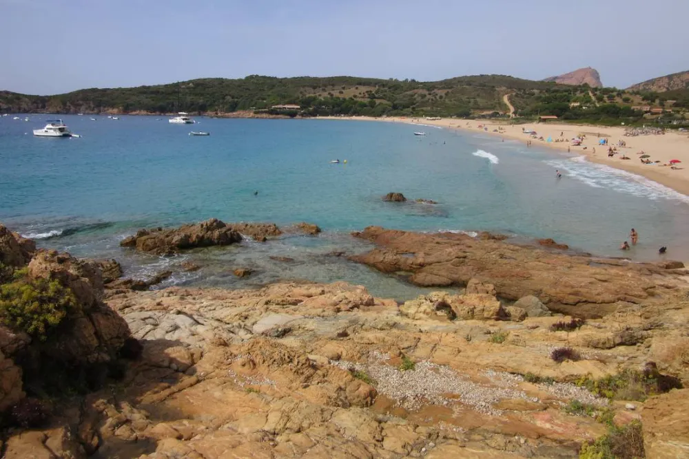 Camping De La Plage D'arone