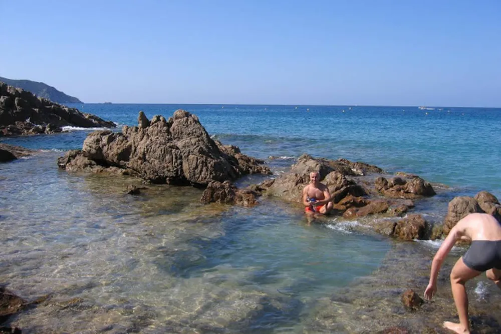 Camping De La Plage D'arone
