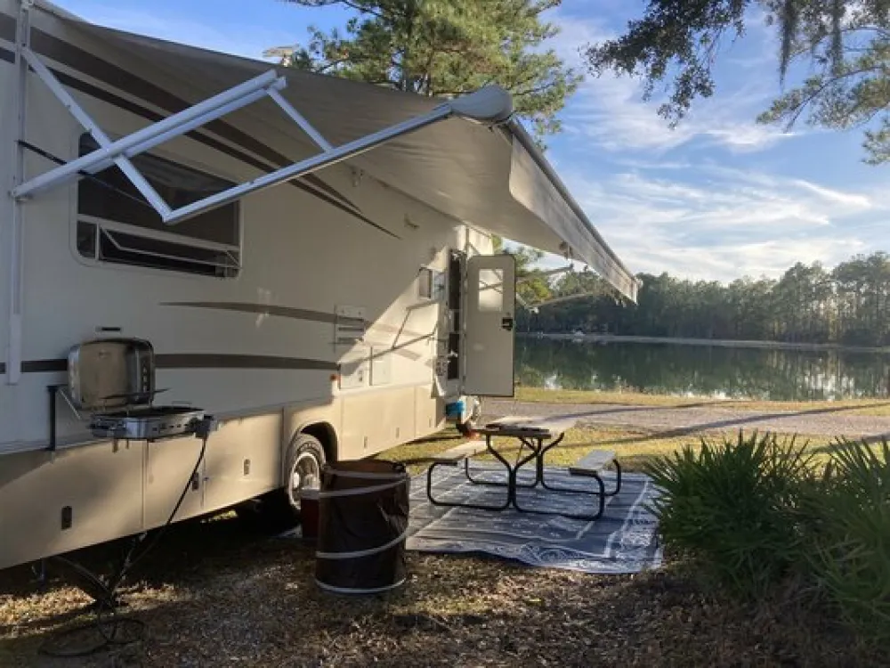 McIntosh Lake RV Park