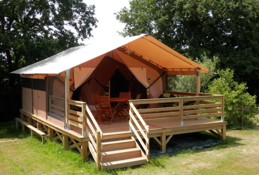 Flower Camping du Lac de la Chausselière