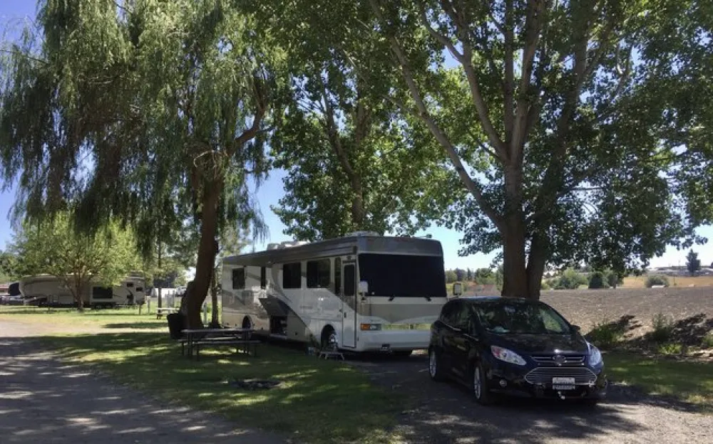 Country Lane Campground & RV Park