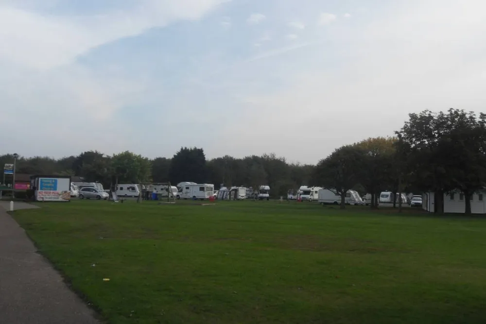 Thorpe Park Holiday Centre