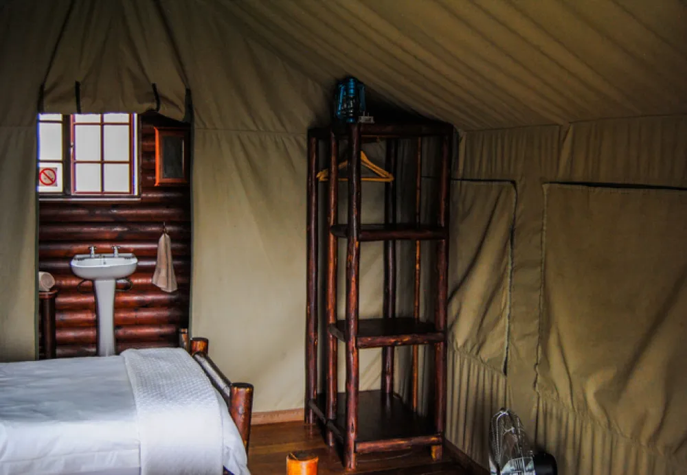 Baobab Tented Lodge