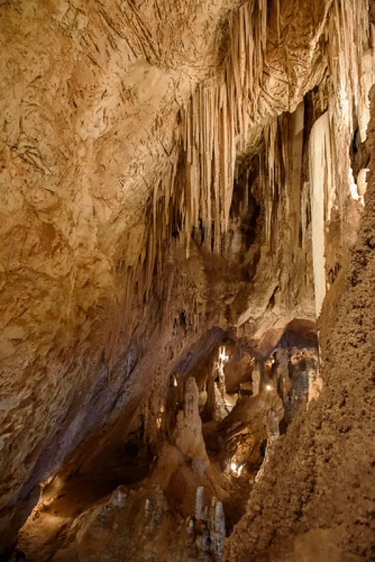 Abercrombie Caves Campground